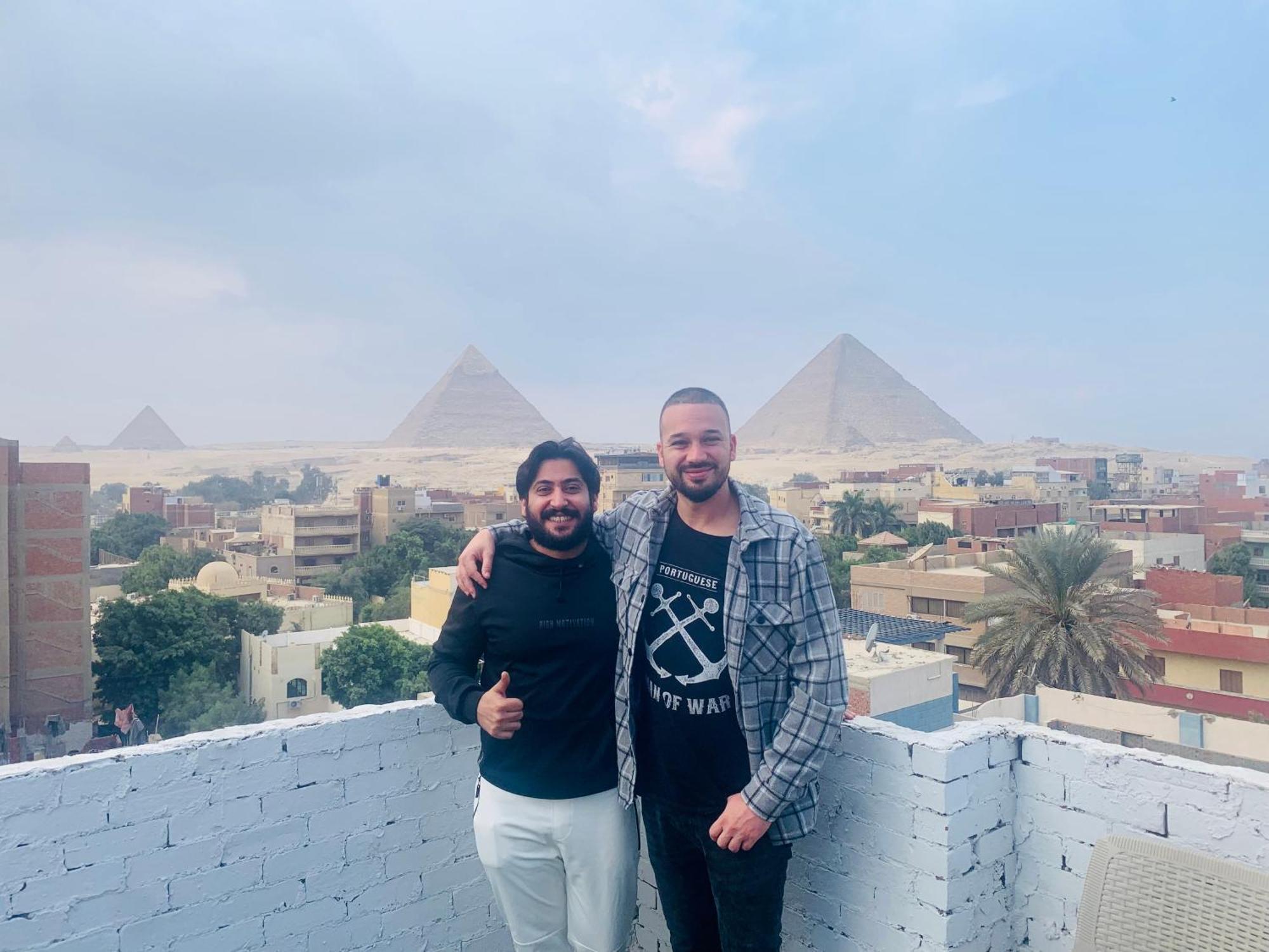 Loay Pyramids View Apartamento Cairo Exterior foto